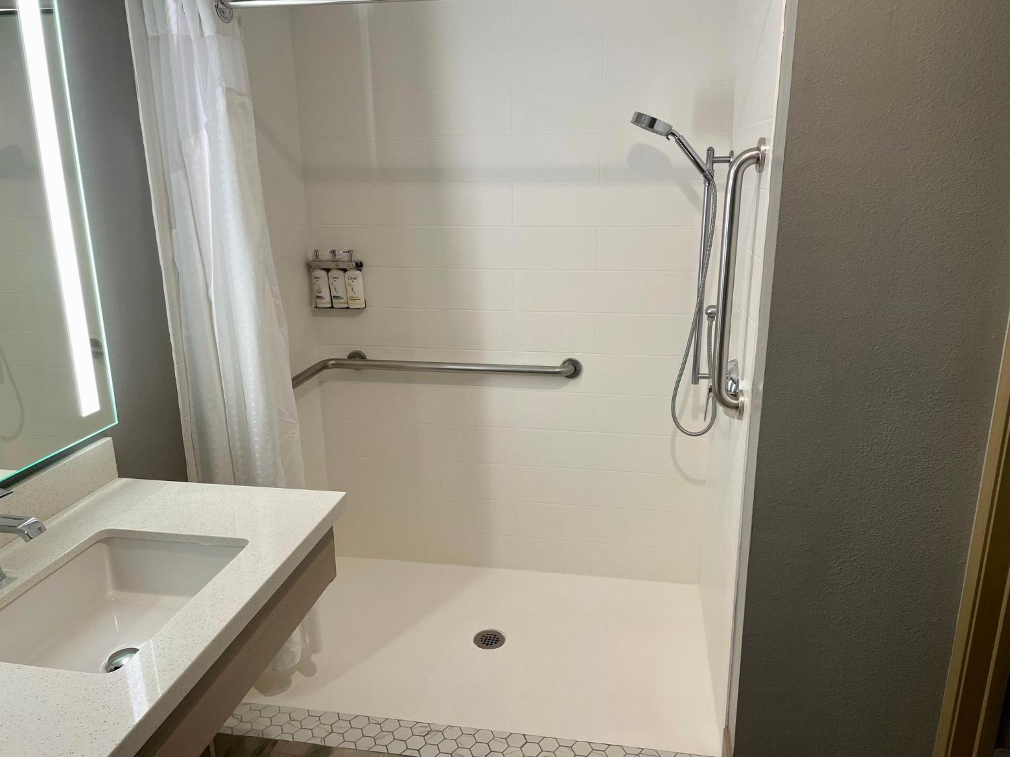 Holiday Inn Express Hotel & Suites - Paso Robles By Ihg מראה חיצוני תמונה