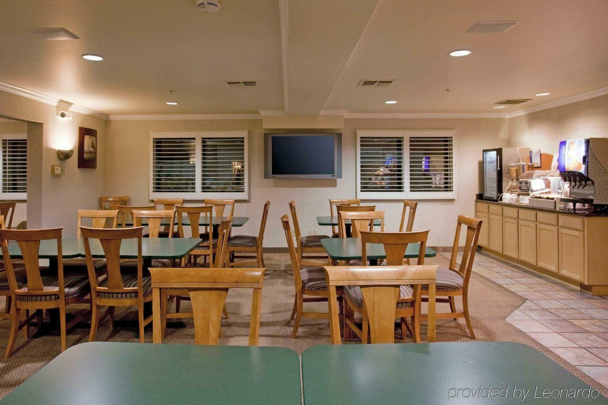 Holiday Inn Express Hotel & Suites - Paso Robles By Ihg מראה חיצוני תמונה