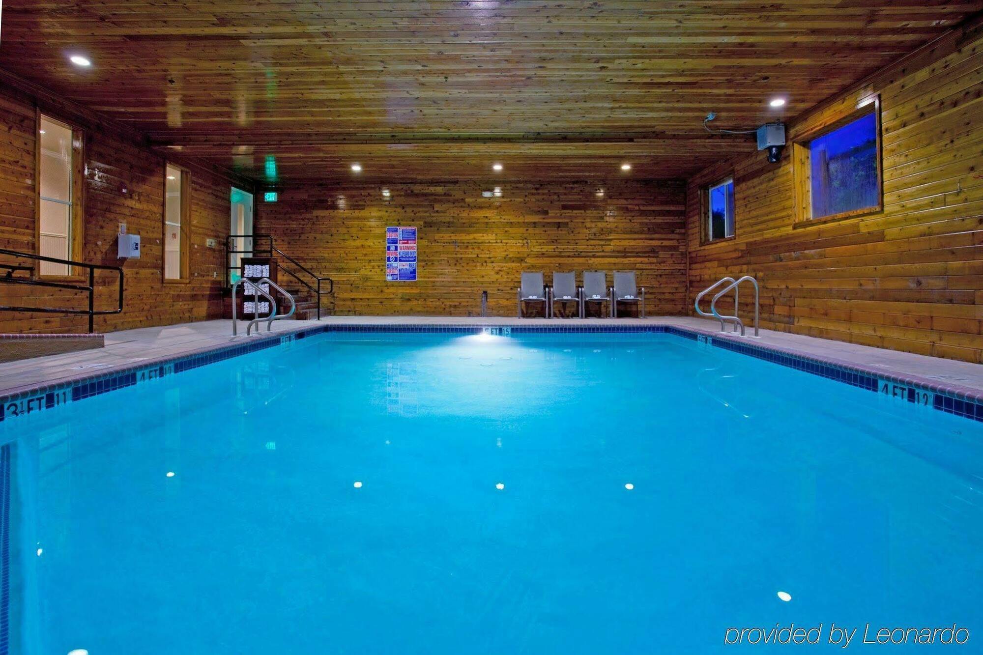 Holiday Inn Express Hotel & Suites - Paso Robles By Ihg מראה חיצוני תמונה